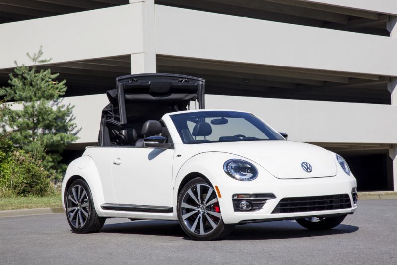 Volkswagen Beetle Convertible A Tsi Hp Dsg